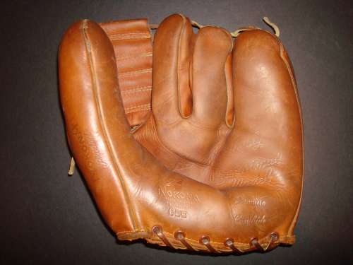 Bob Bundy Nokona G58 Front